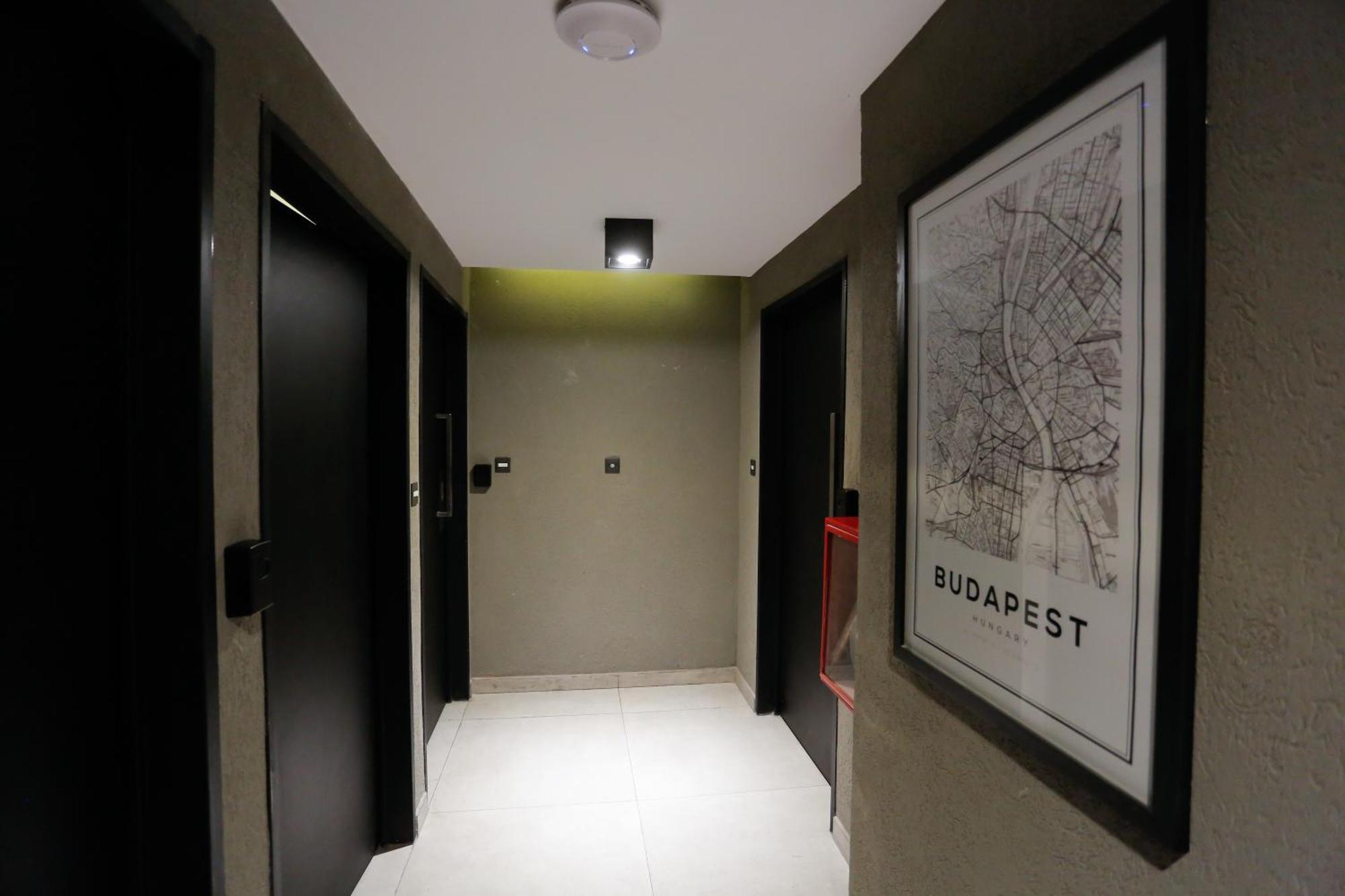Own Belgrano Studios & Suites ブエノスアイレス エクステリア 写真